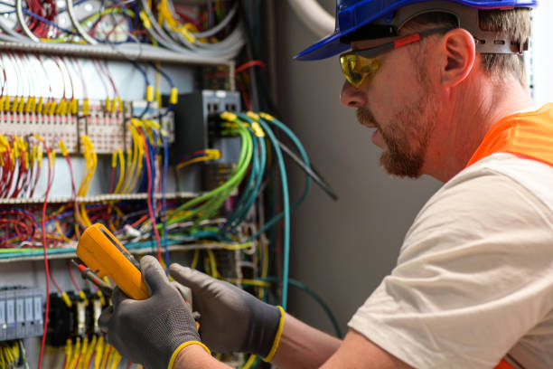 Best Circuit Breaker Repair  in East Northport, NY